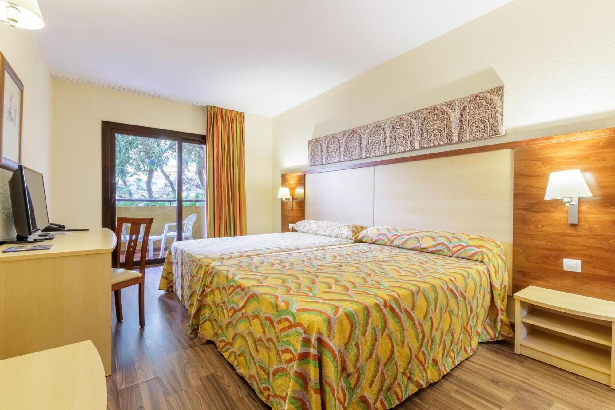 Hotel Best Alcazar La Herradura  Eksteriør billede