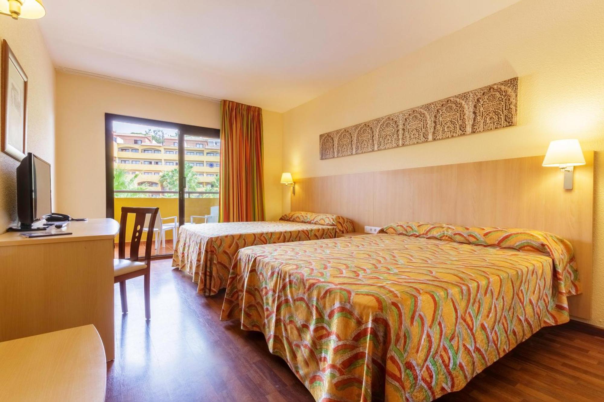 Hotel Best Alcazar La Herradura  Eksteriør billede